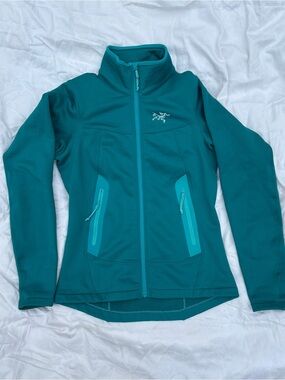 Arc'teryx | Jackets & Coats | Arcteryx Womens Atrel Hooded Shacket